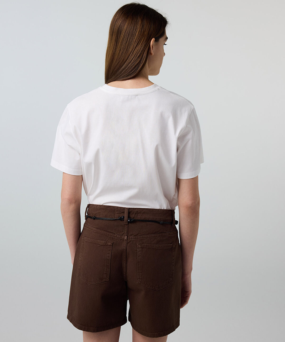 Zoomed Belted Mom Fit Shorts