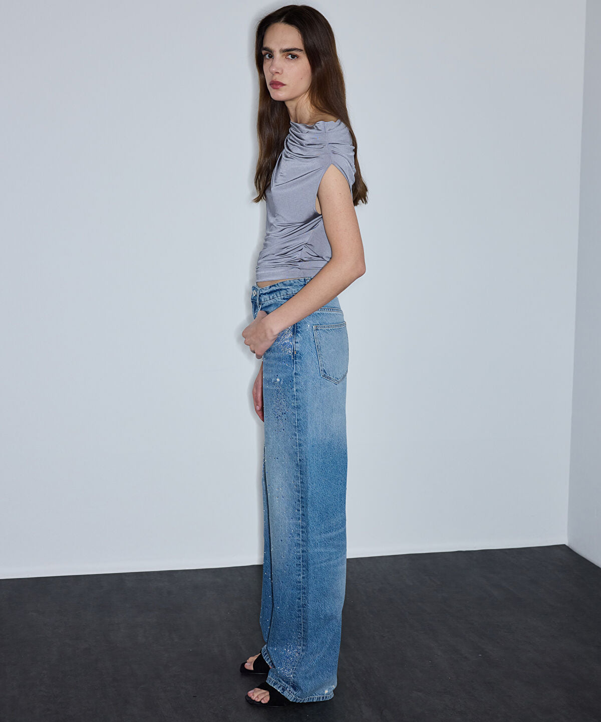 Zoomed Rhinestone Wide-Leg Jeans