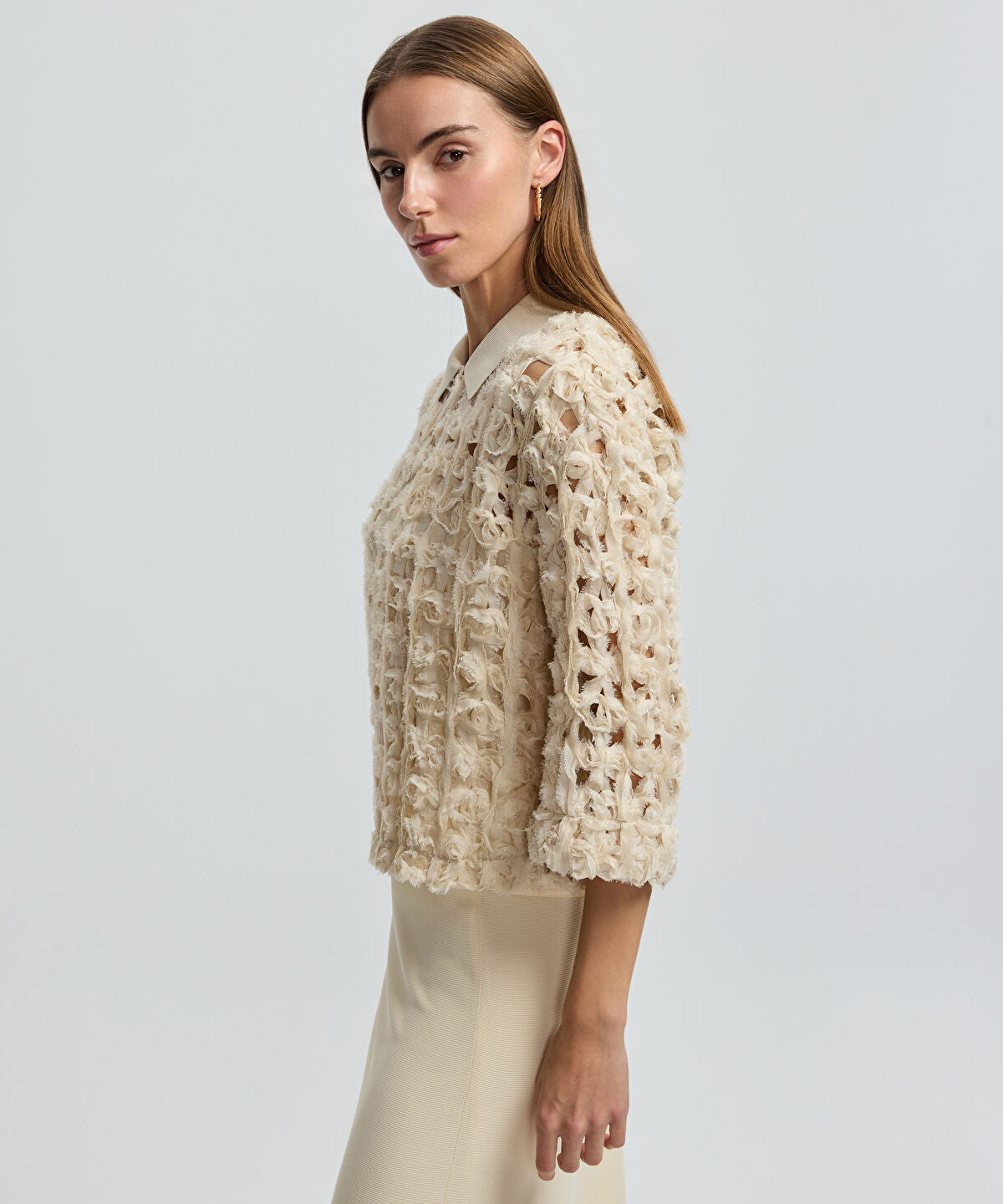 Zoomed Contrast Collar Textured Shirt