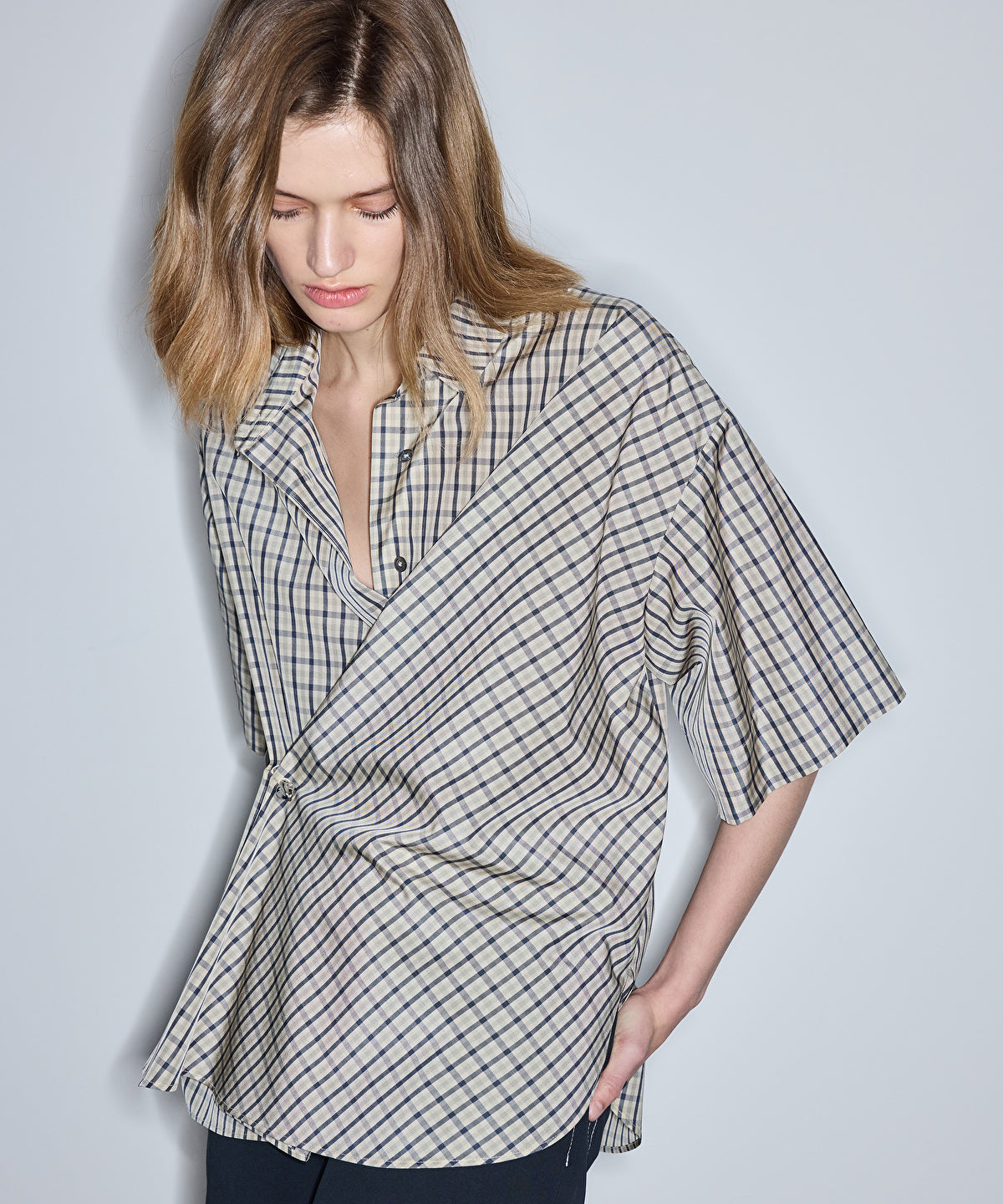 Zoomed Asymmetric Plaid Shirt