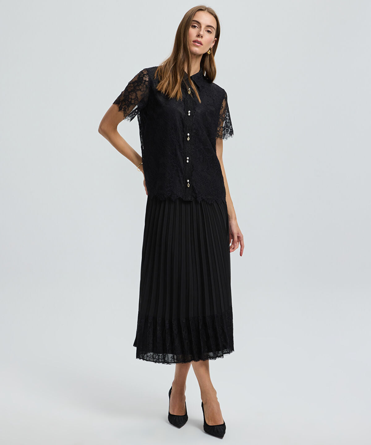 Mixed Button Lace Shirt