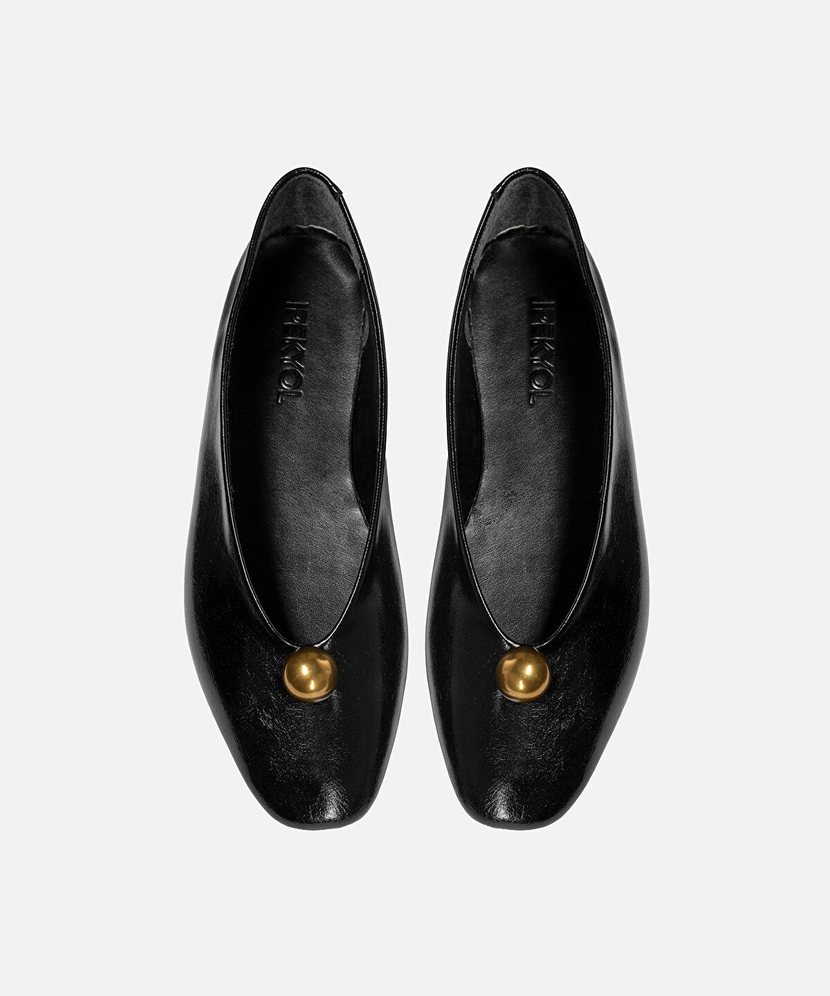 Zoomed Buckle Ballet Flats