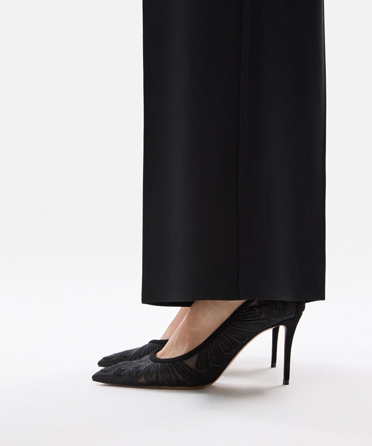 Embroidered Pointed-Toe Heels