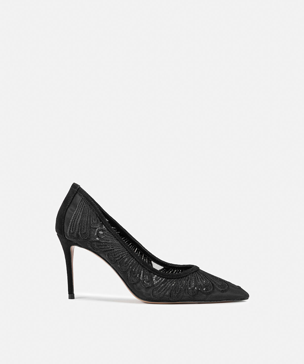 Zoomed Embroidered Pointed-Toe Heels