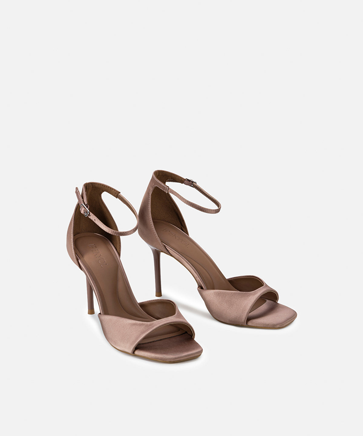 Zoomed Satin-Finished Heels