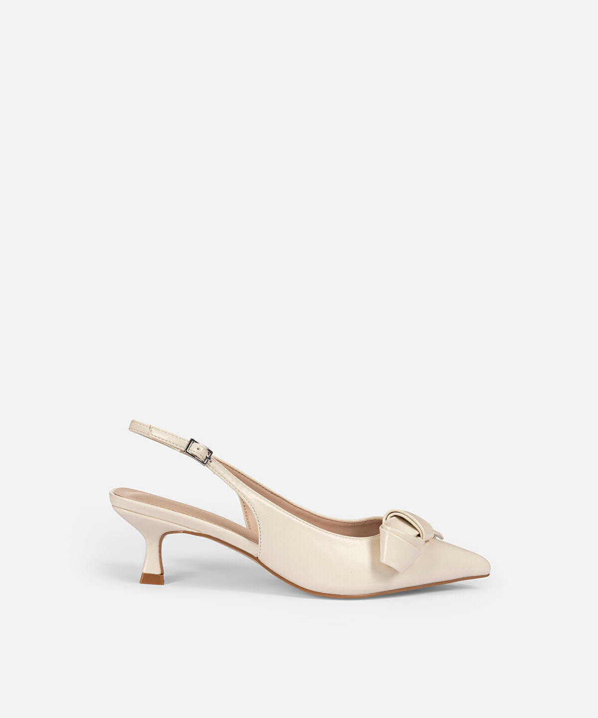 Zoomed Appliqué Detail Heels