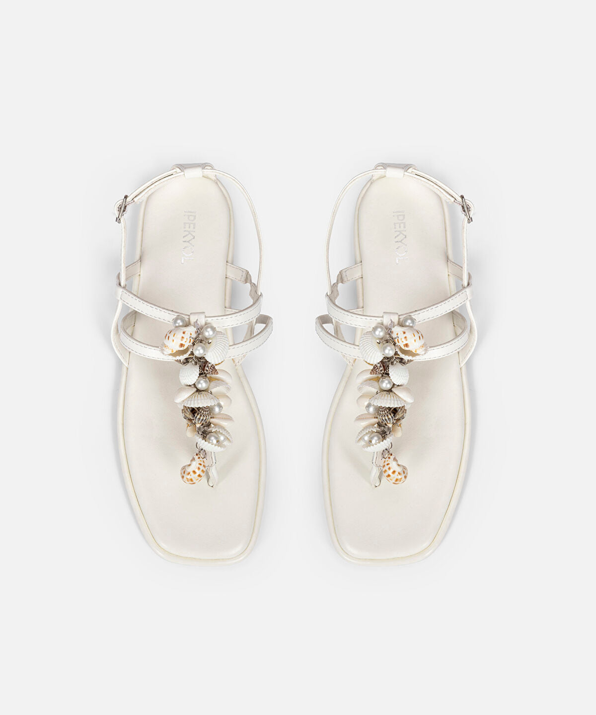 Zoomed Seashell Embellished Sandals