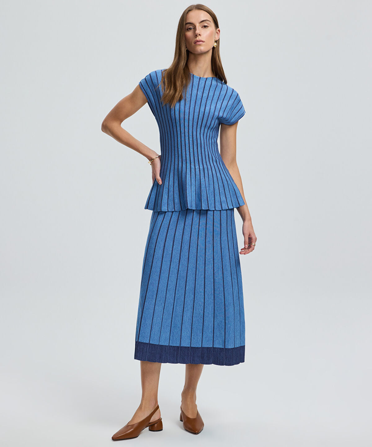 Contrast Trim Knit Top