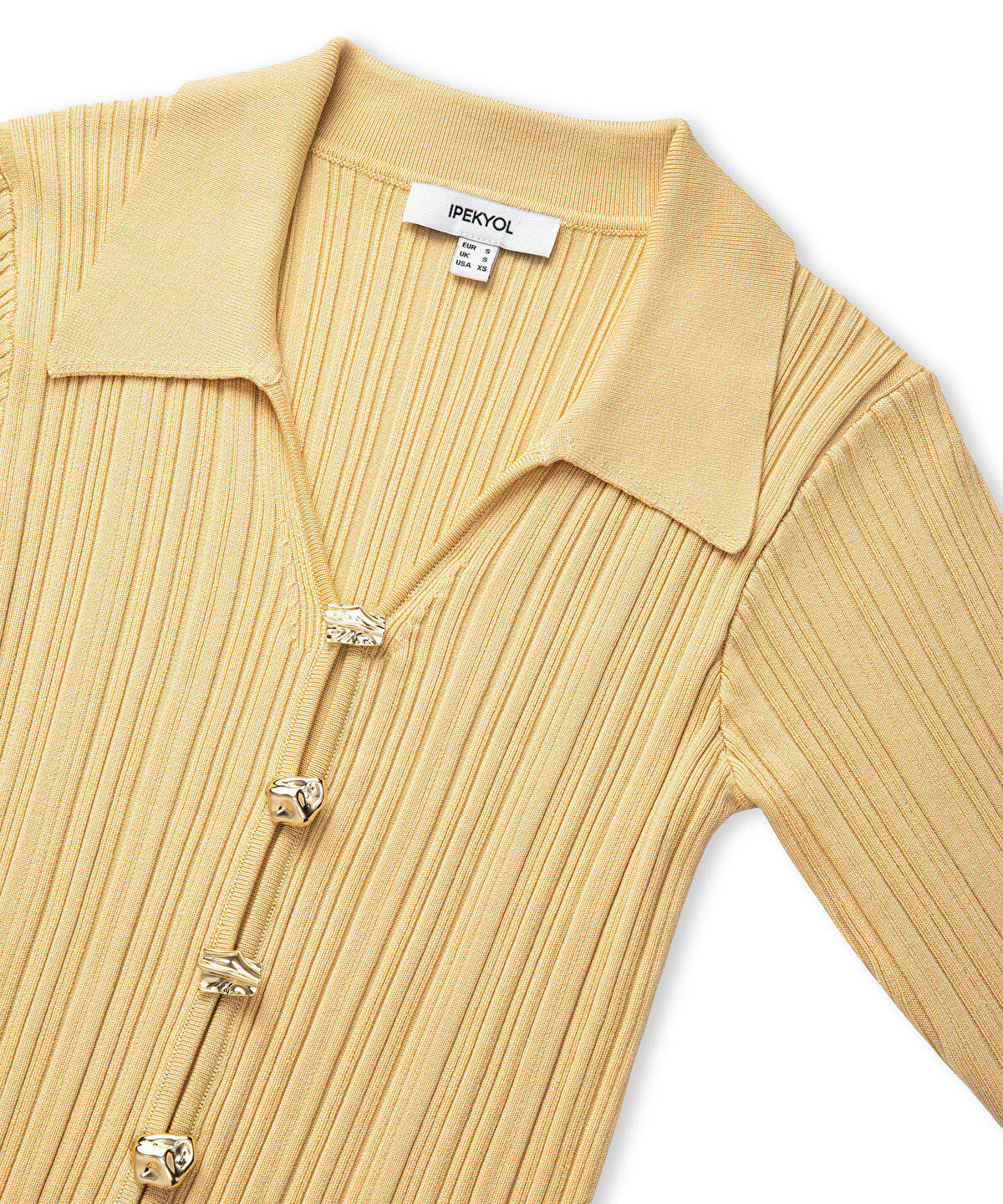 Zoomed Knit Top with Gold Buttons
