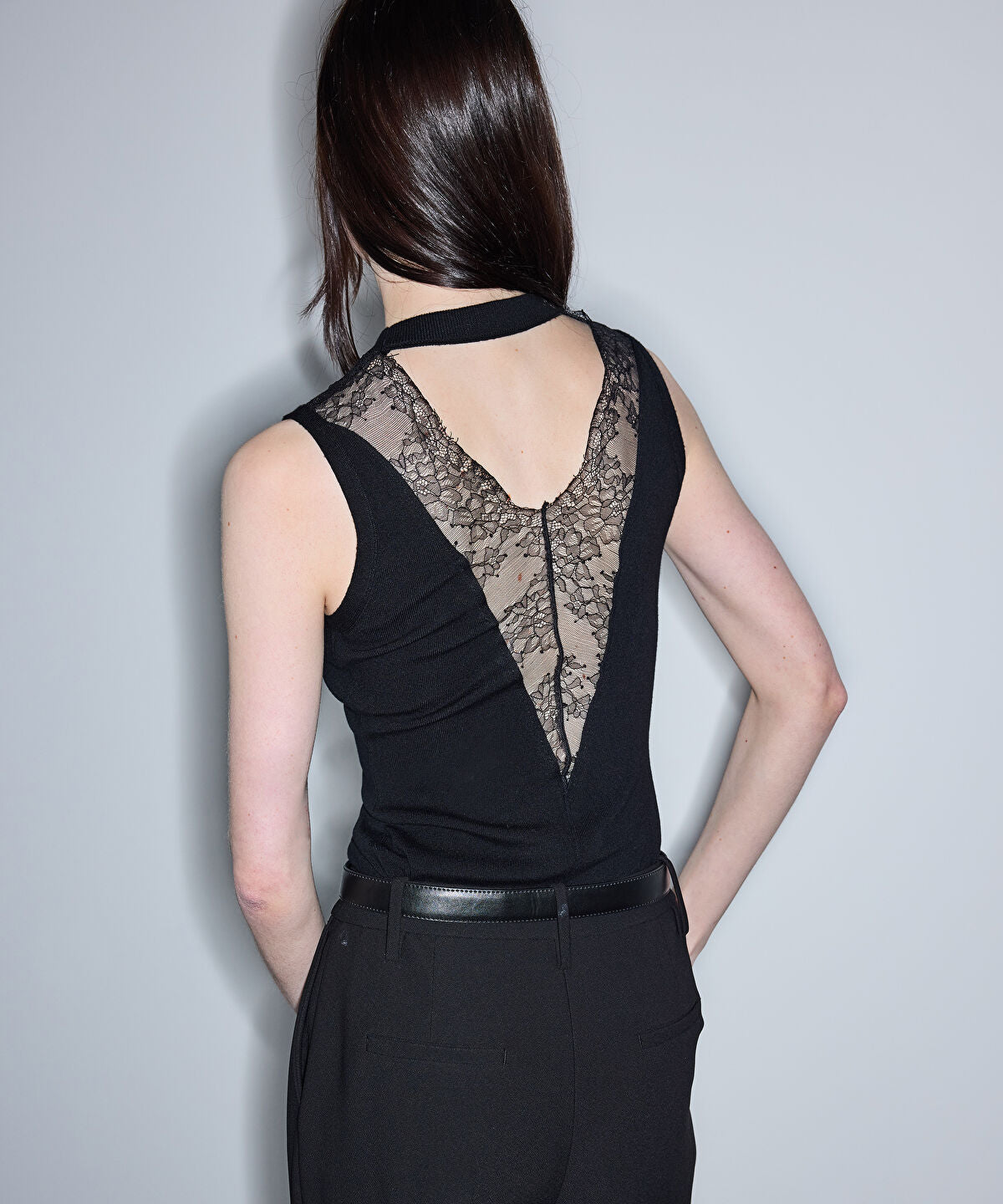 Zoomed Lace Trim Knit Top