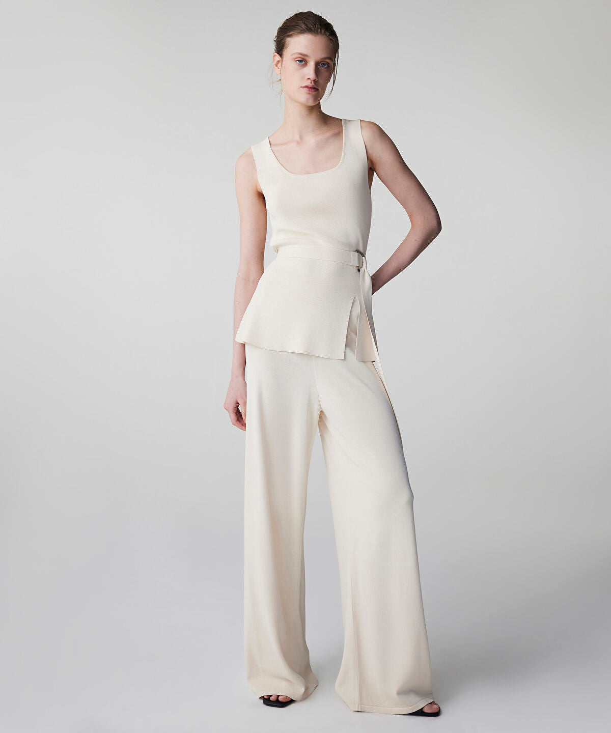 Zoomed Belted Knit Top