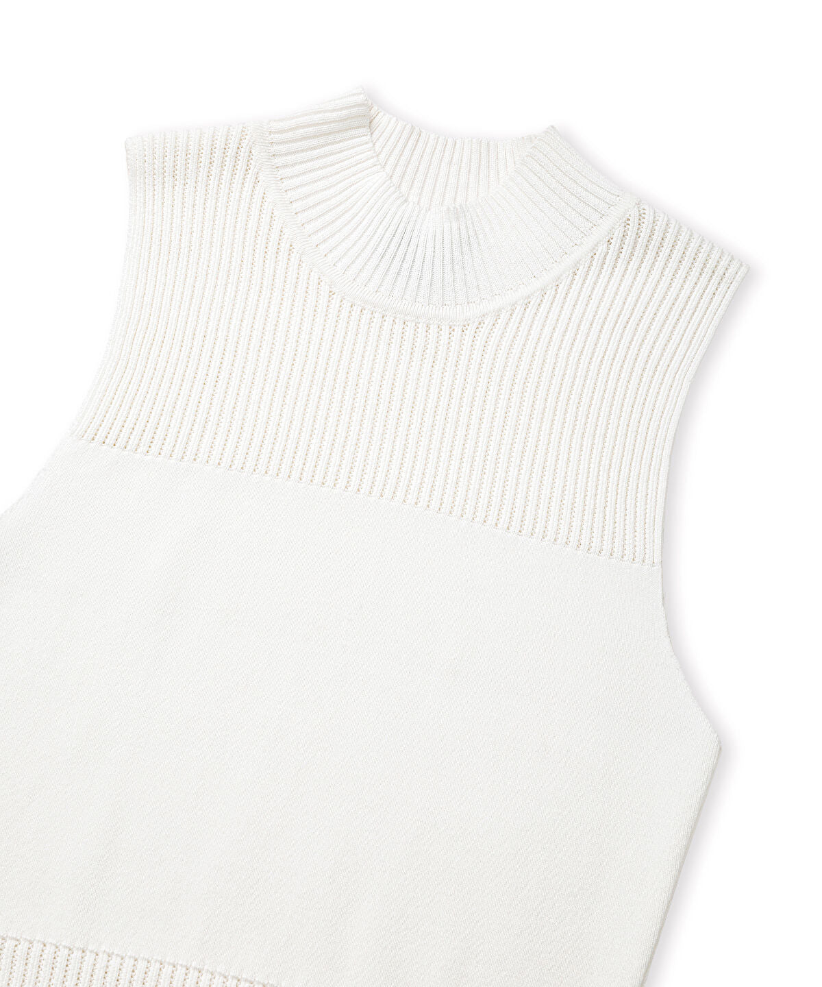 Zoomed Openwork Knit Top