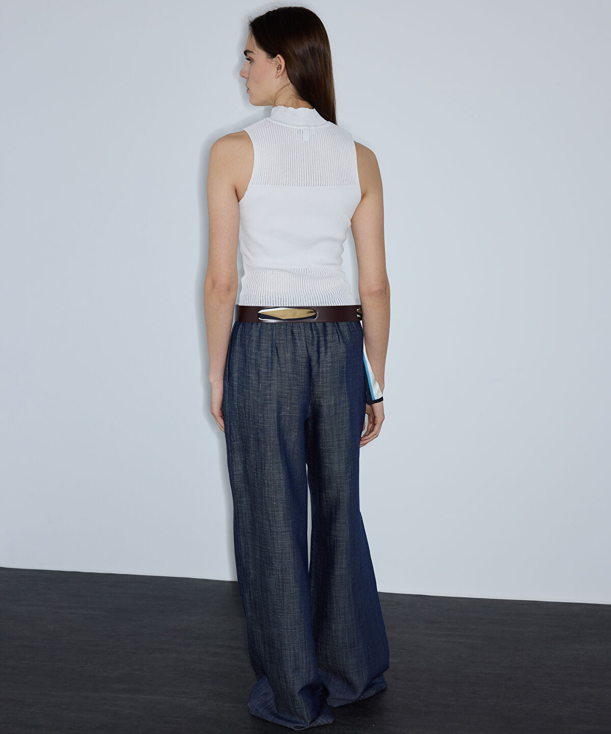 Zoomed Openwork Knit Top