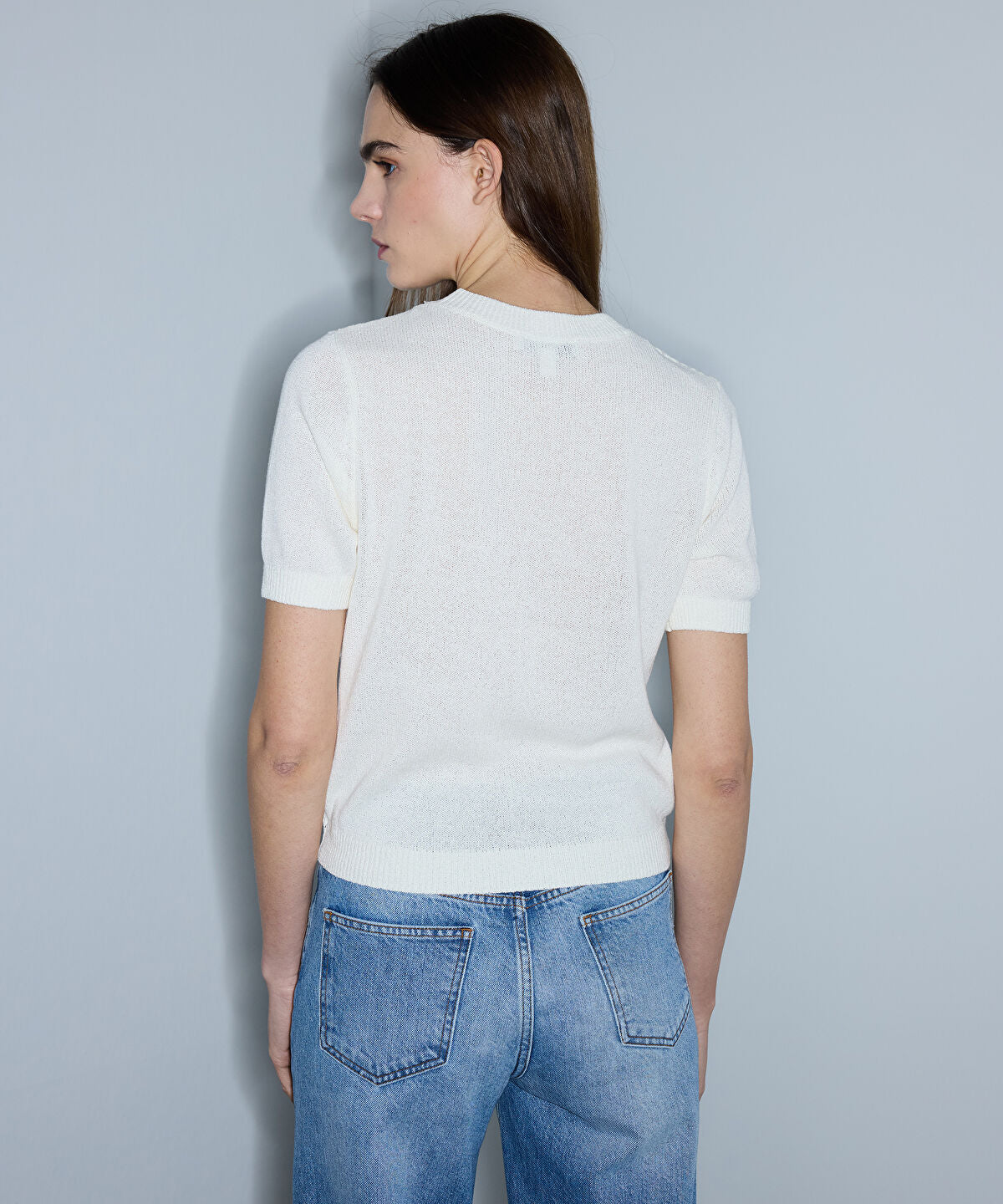 Zoomed Sequinned Knit Top