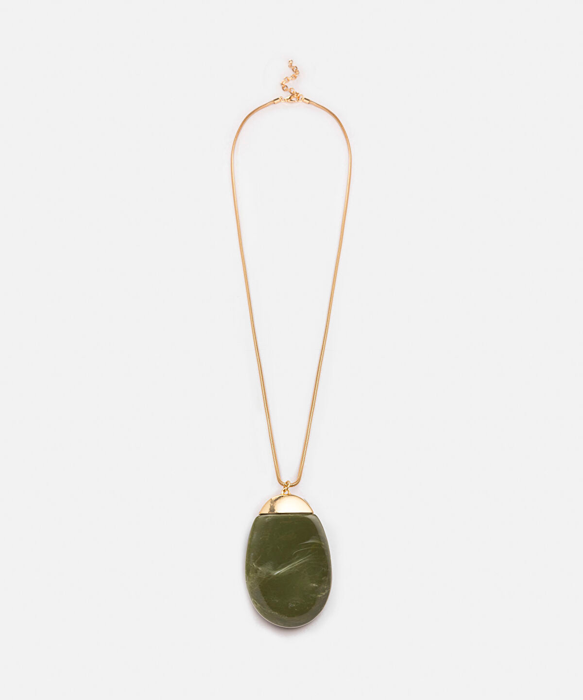 Zoomed Resin Pendant Long Necklace