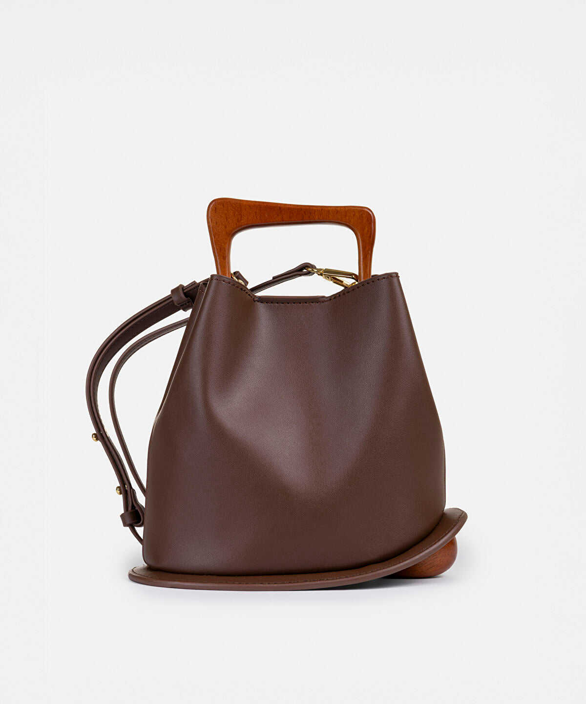 Zoomed Wooden Handle Bag