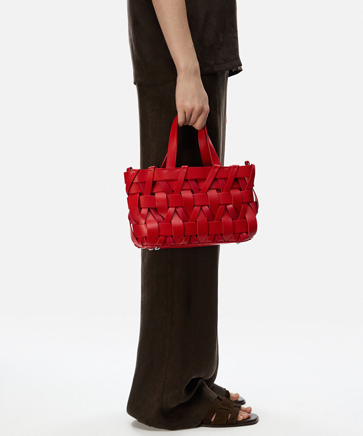 Zoomed Double Handle Woven Bag