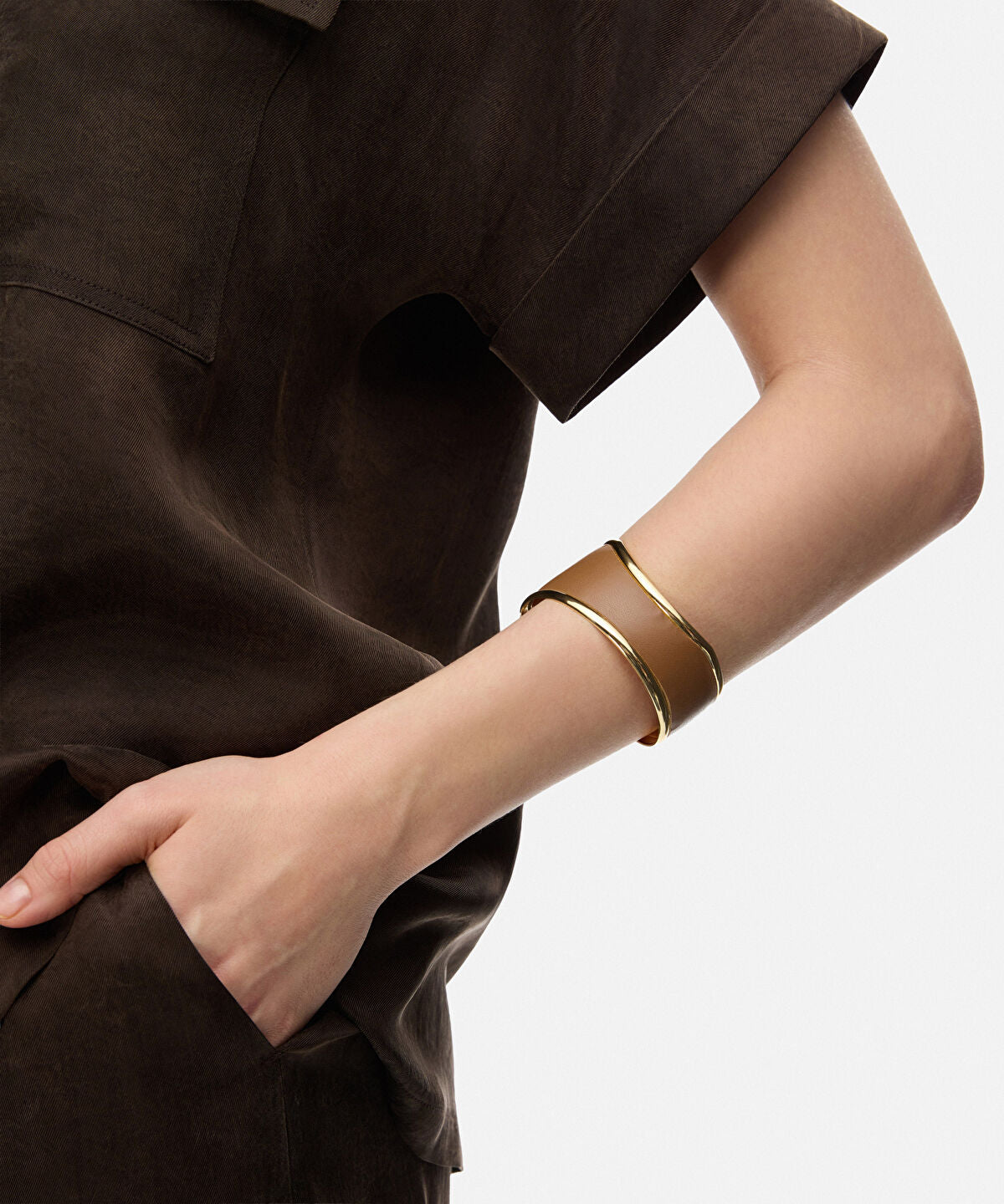 Zoomed Leather Effect Plate Bracelet