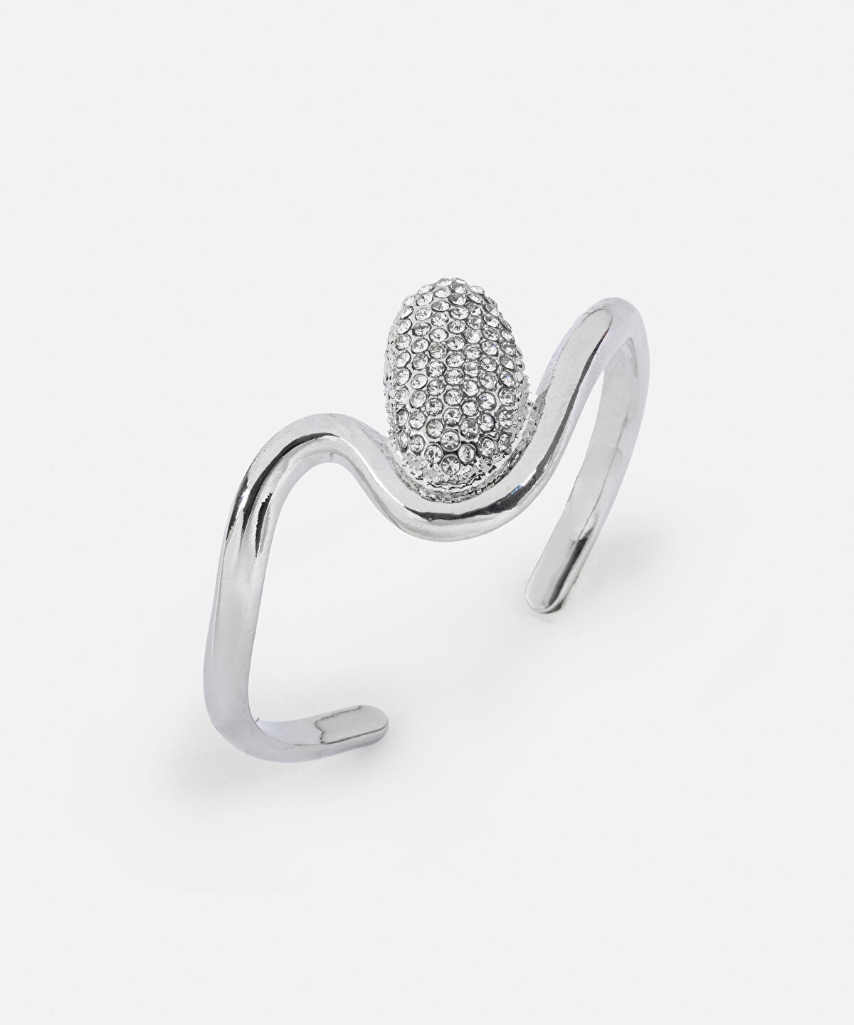 Zoomed Rhinestone Metal Bracelet