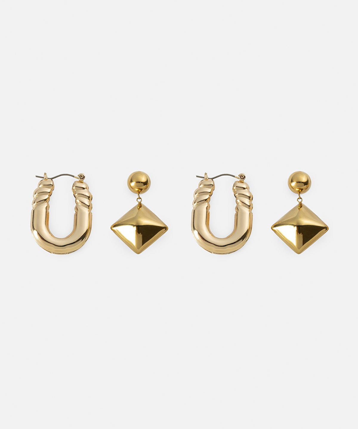 Zoomed EARRINGS