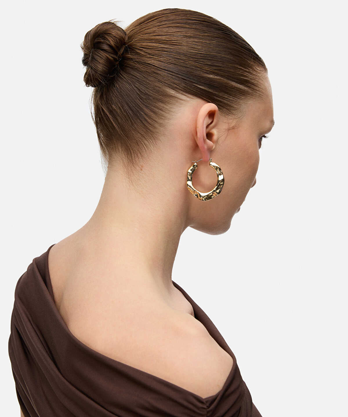 Zoomed Textured Hoop and Drop Earring Set