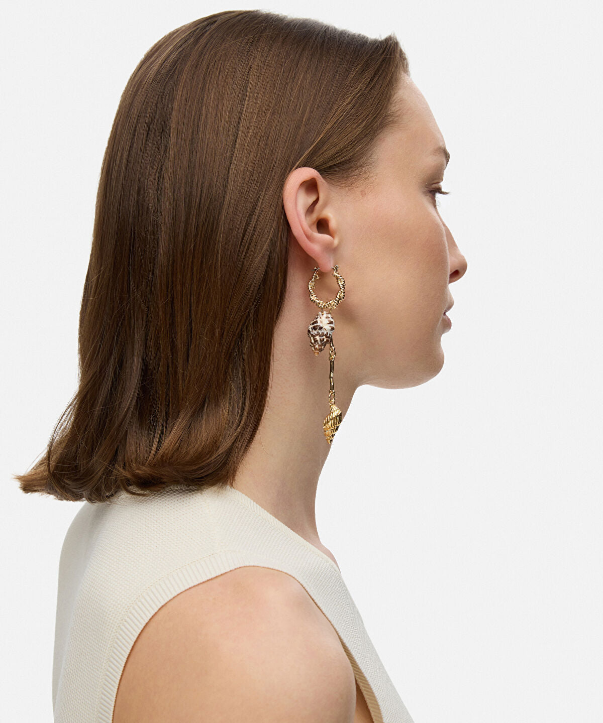 Zoomed Marine Inspired Asymmetric Earrings