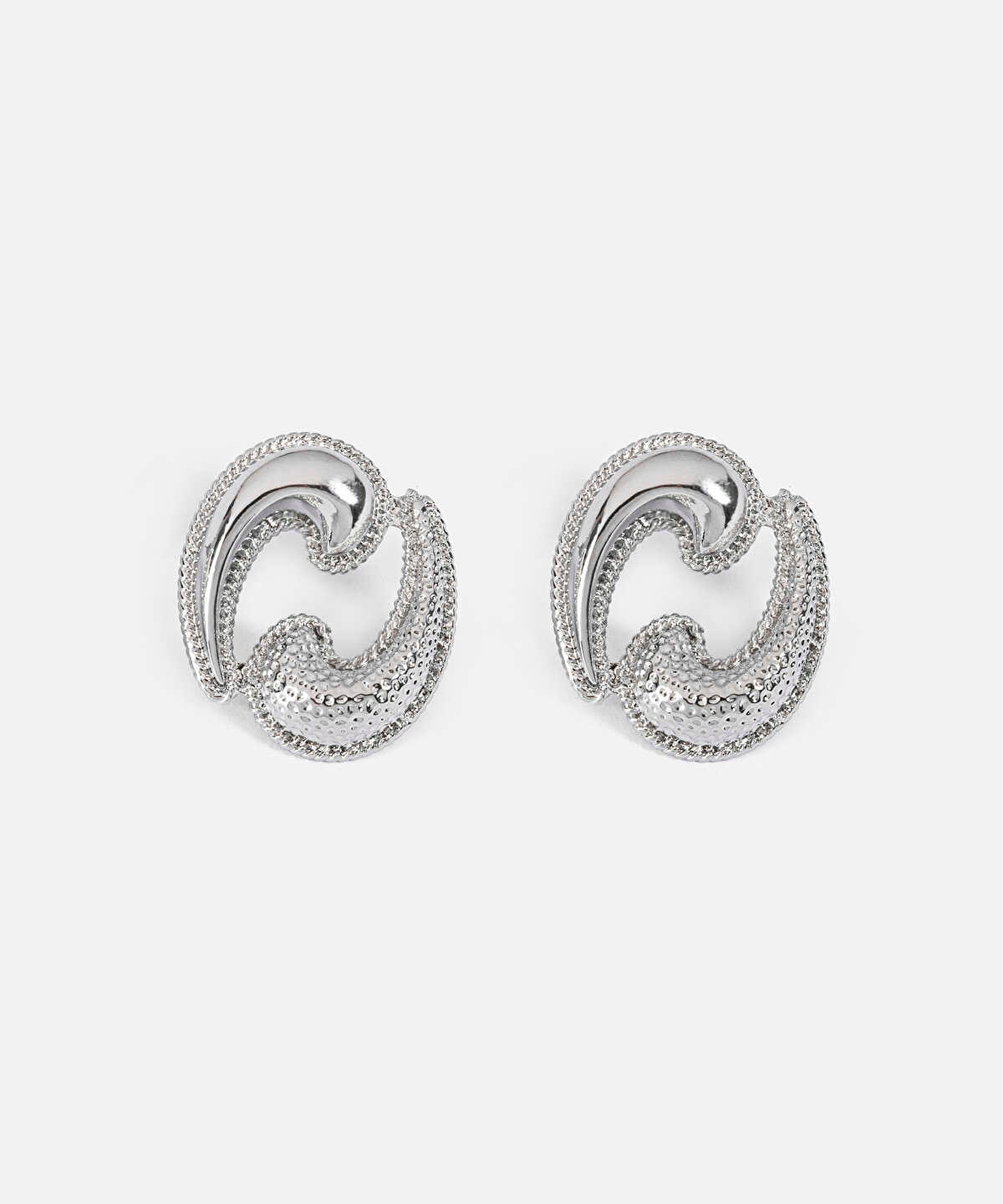 Contrast Panel Metal Earrings