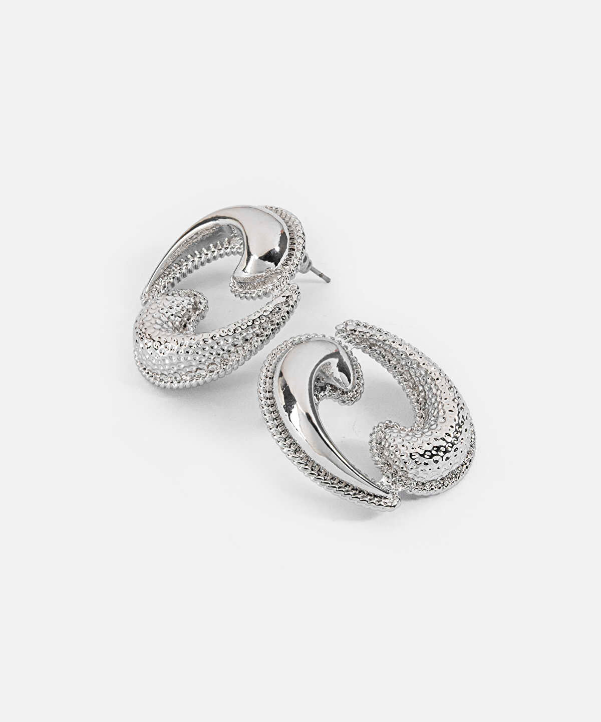 Contrast Panel Metal Earrings