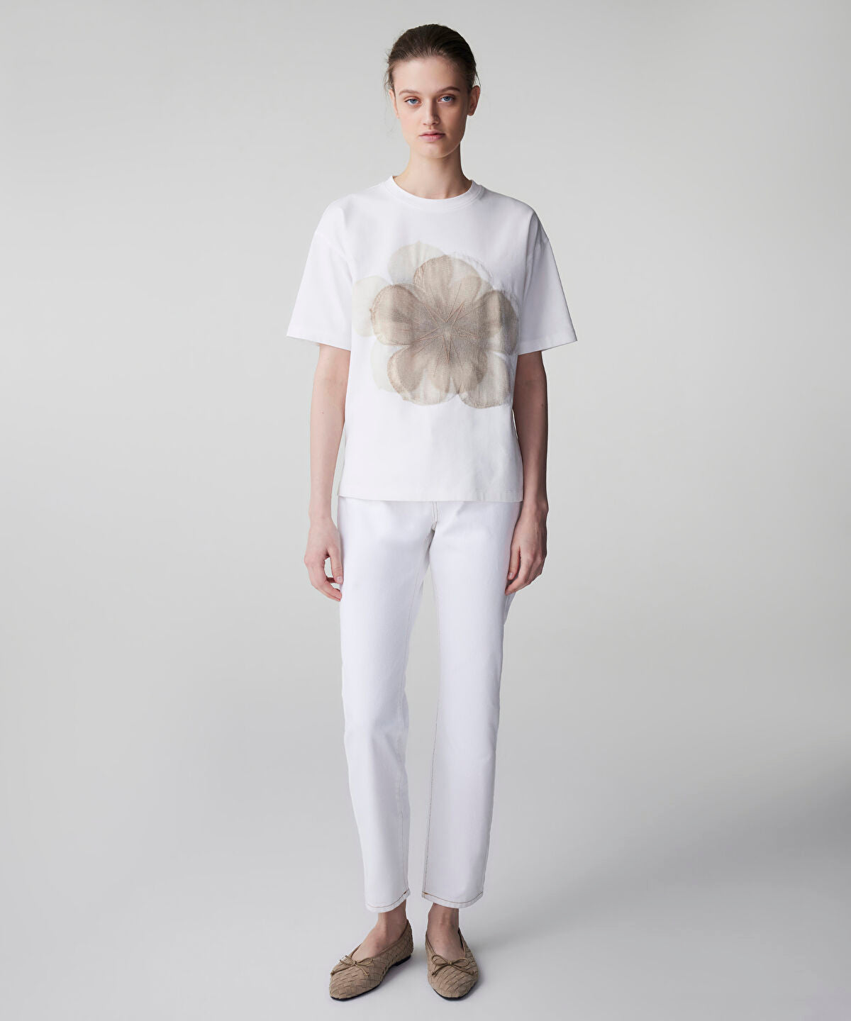 Zoomed Floral Print T-Shirt