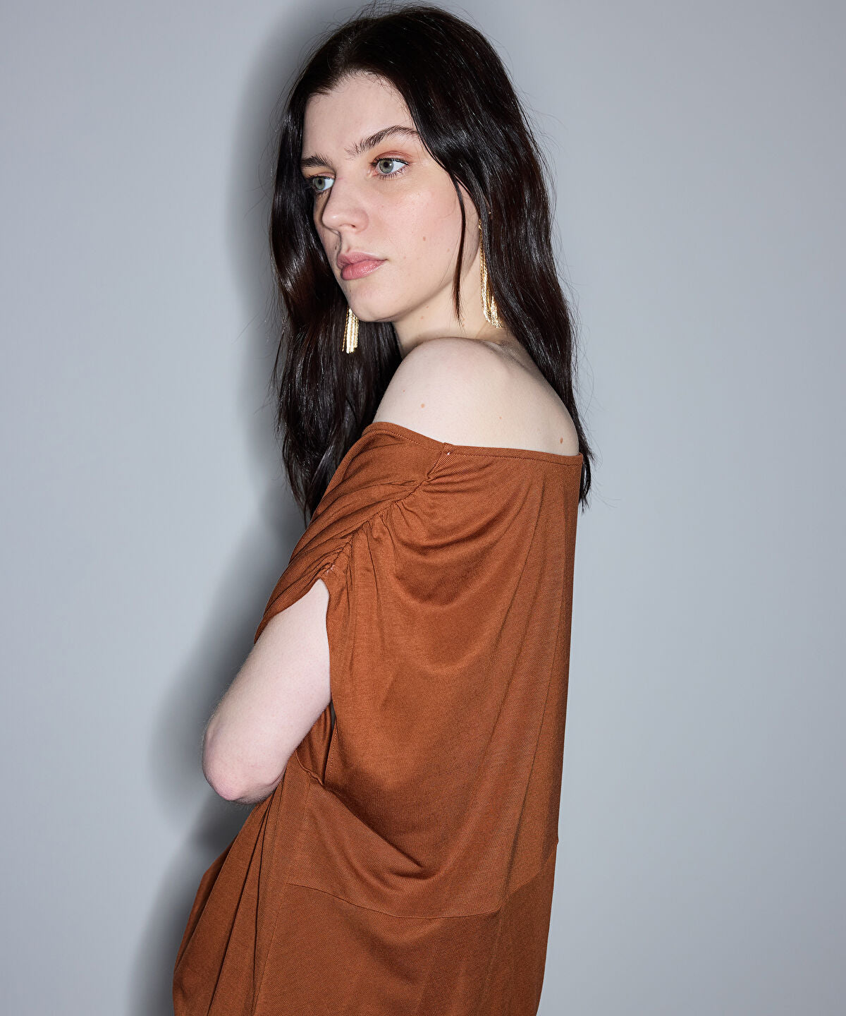 Zoomed Contrast Trim T-Shirt