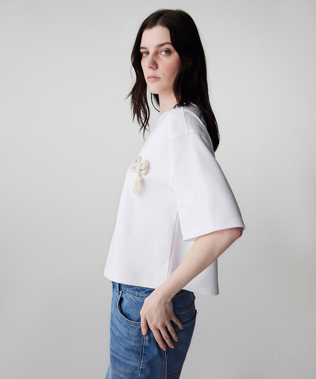 Zoomed T-Shirt with Faux Pearls
