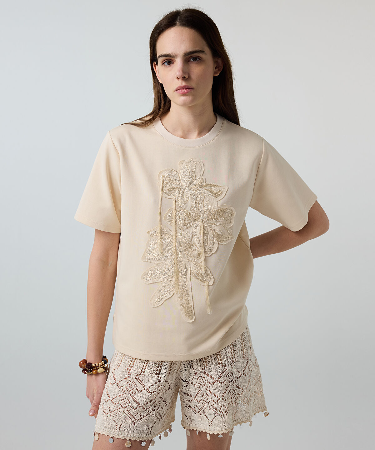 Zoomed Embroidered T-Shirt with Fringes