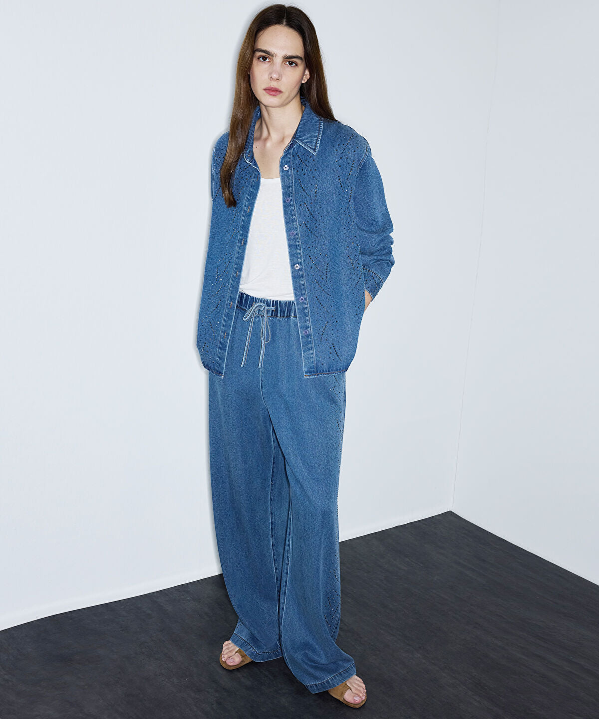 Zoomed Basic T-Shirt