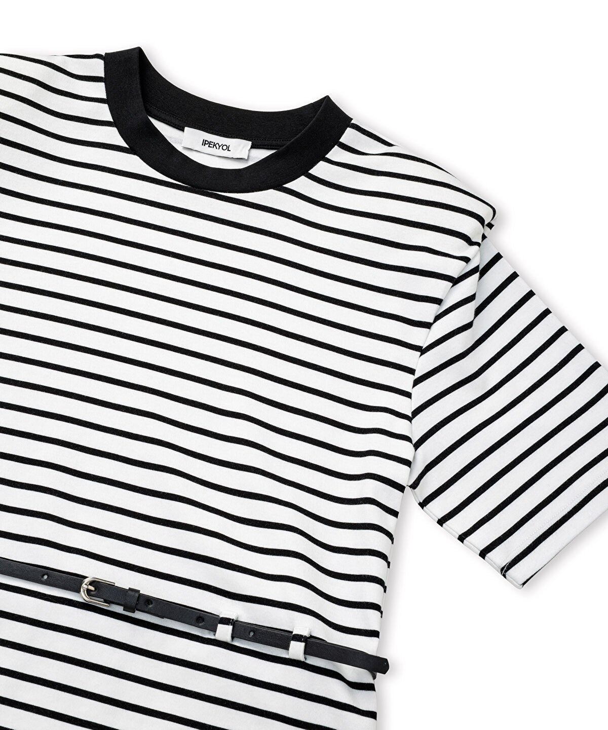 Zoomed Striped T-Shirt with Shoulder Pads