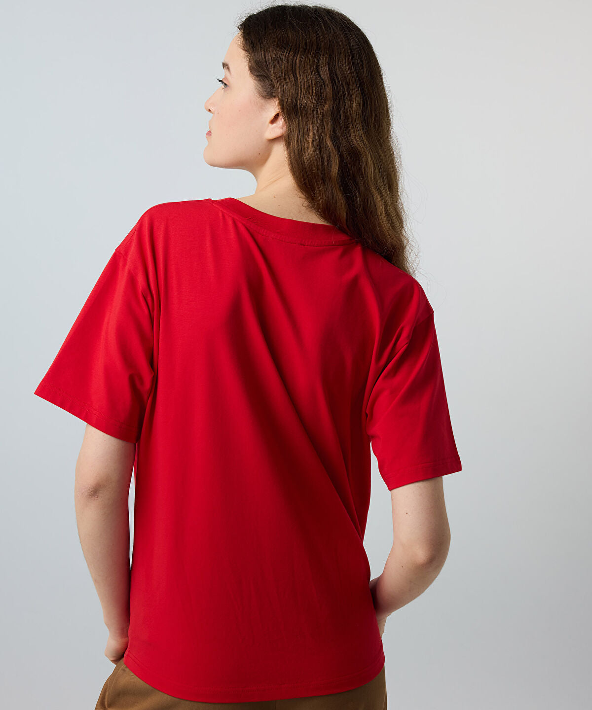 Zoomed Crew Neck Basic T-Shirt