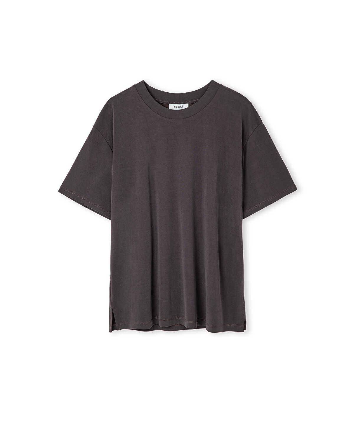Basic T-Shirt