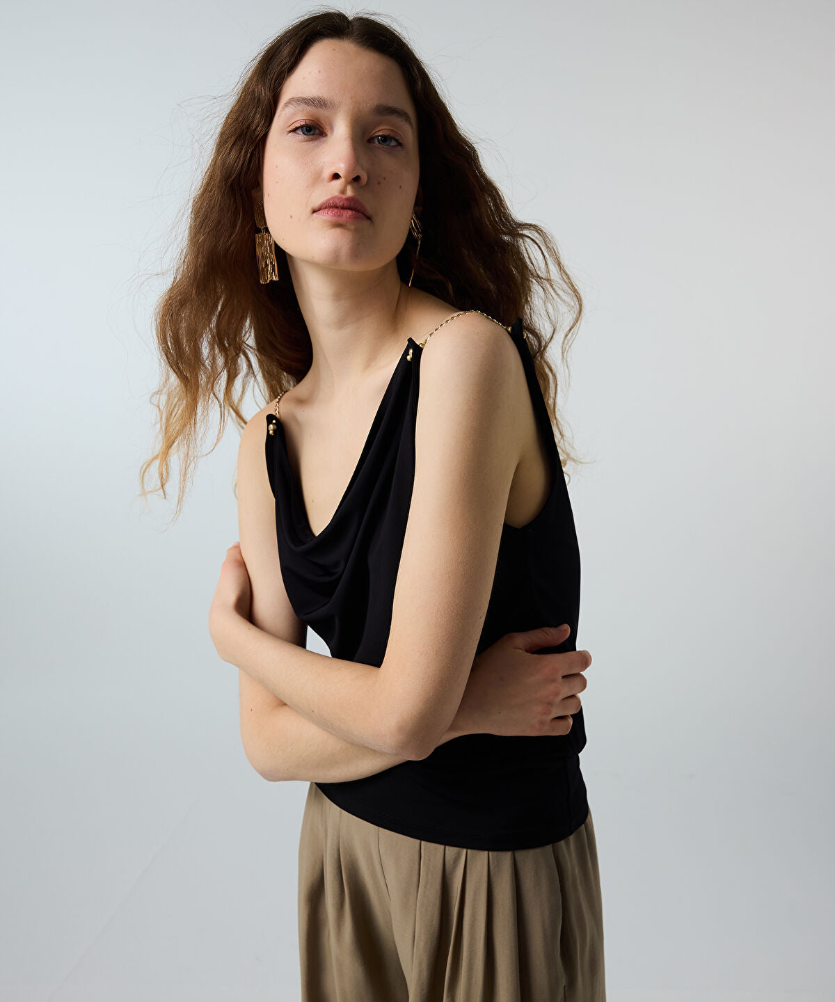 Zoomed T-Shirt with Chain Accents