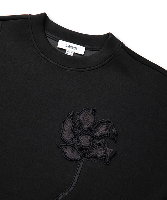 Floral Applique Sweatshirt
