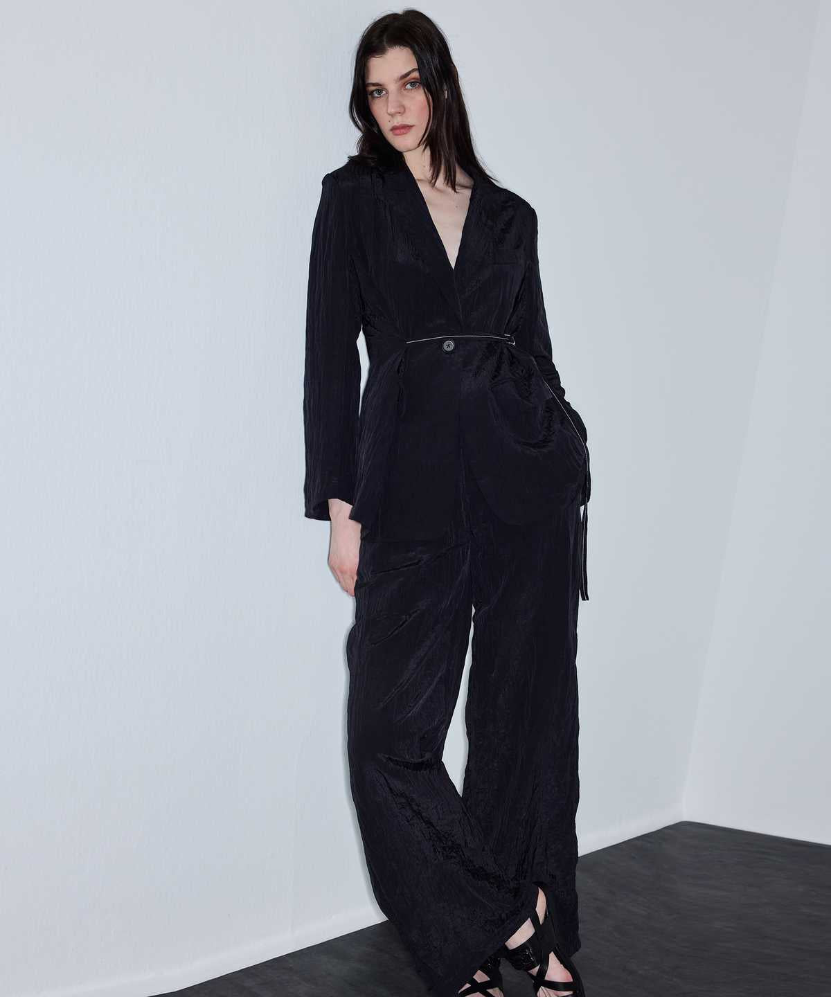 Crinkle-Effect Blazer