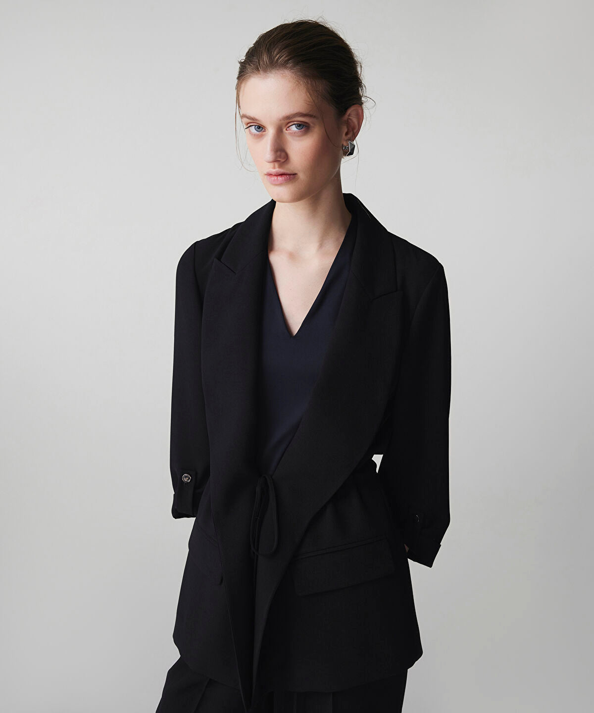 Zoomed Tie Waist Blazer 