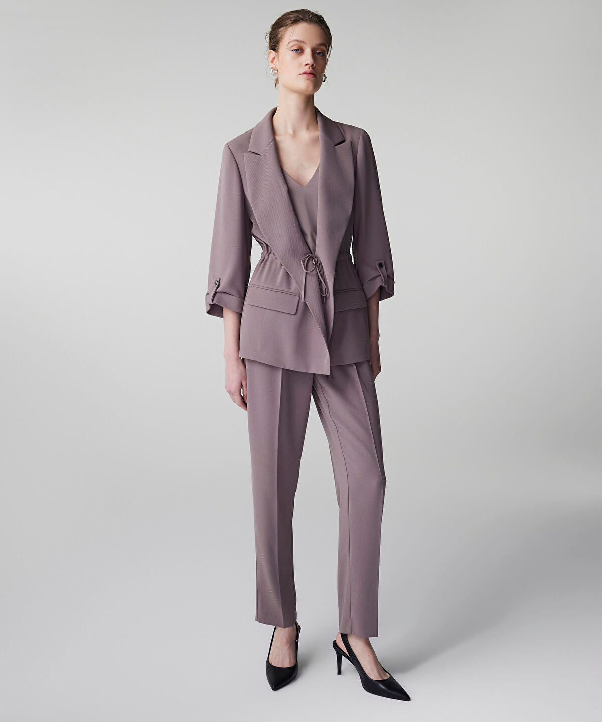Zoomed Tie Waist Blazer 