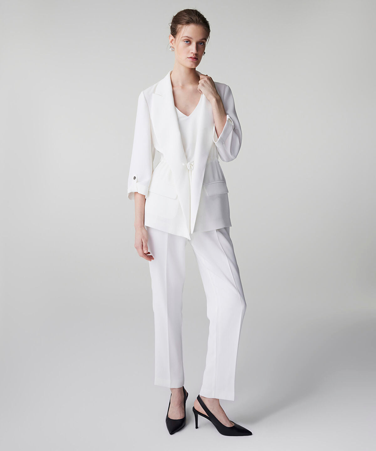 Zoomed Tie Waist Blazer 