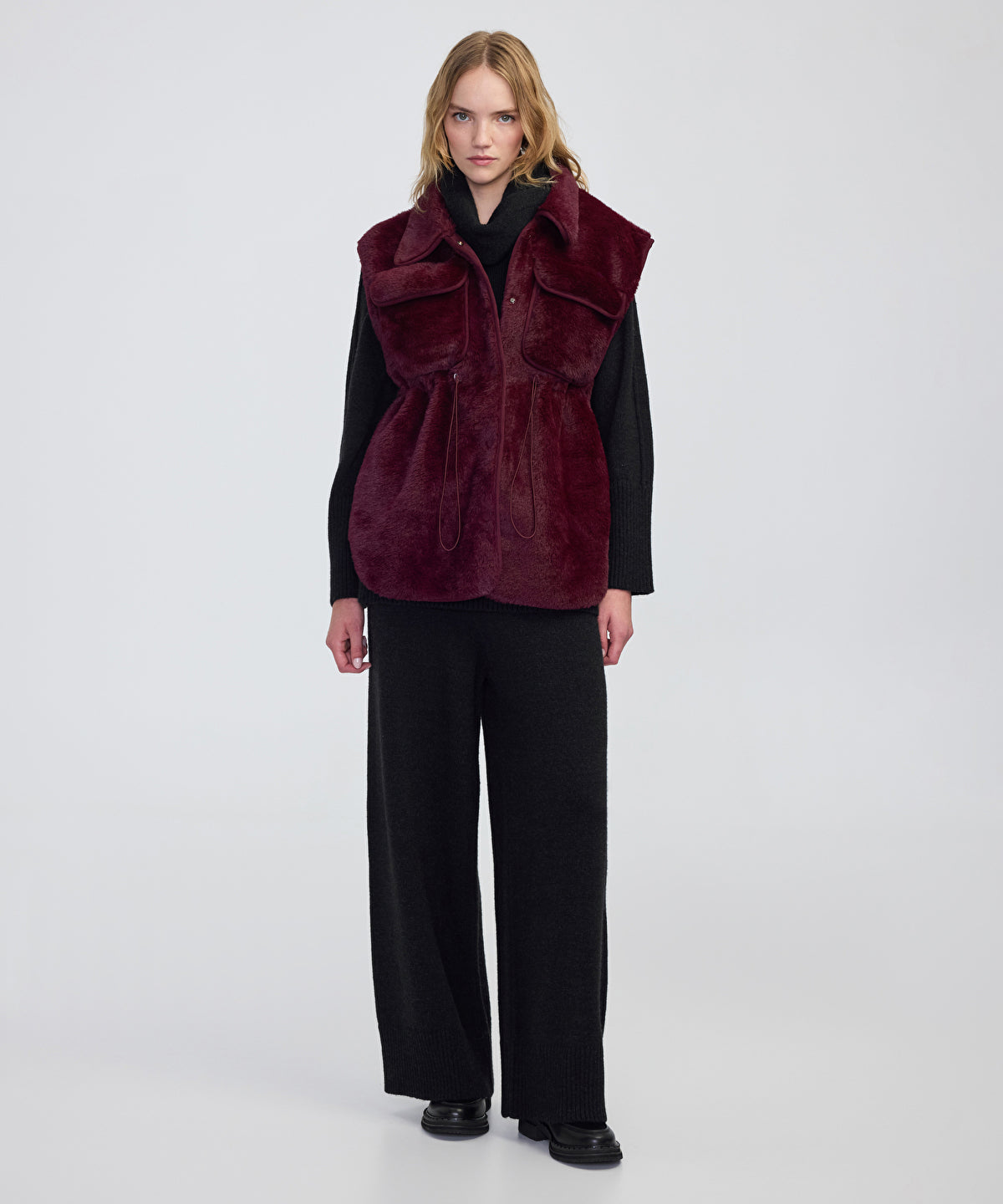 Zoomed Faux Fur Vest