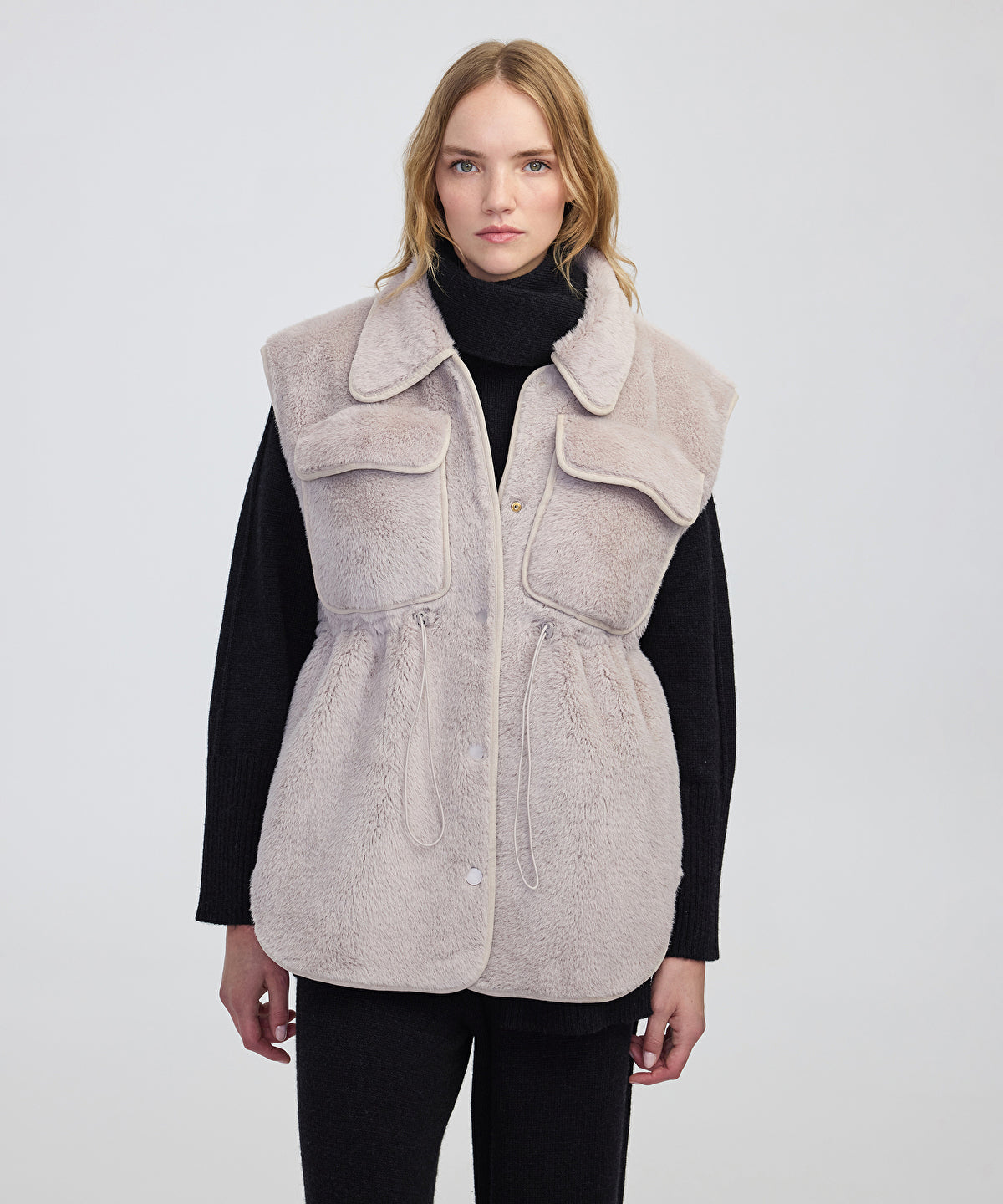 Zoomed Faux Fur Vest