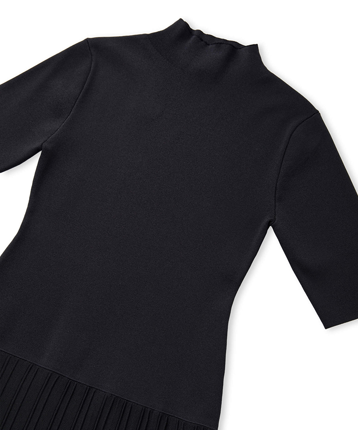 Zoomed Pleated Knit Dress