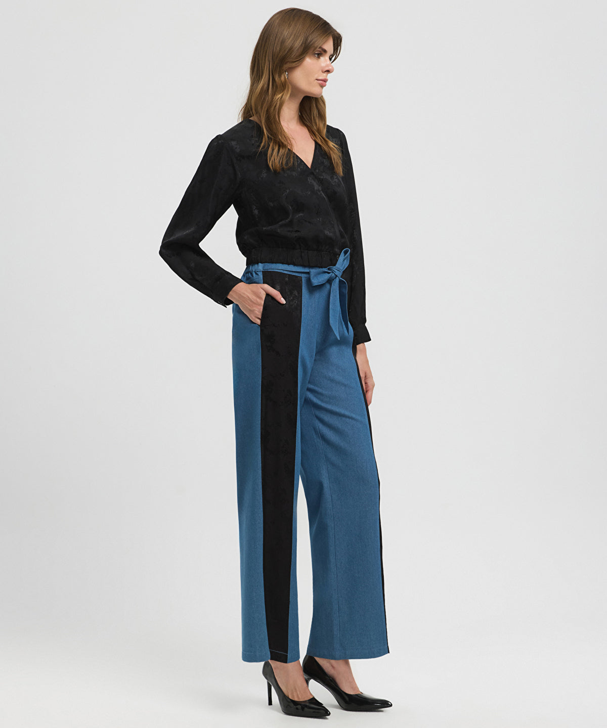 Zoomed Color-Block Jacquard Trousers