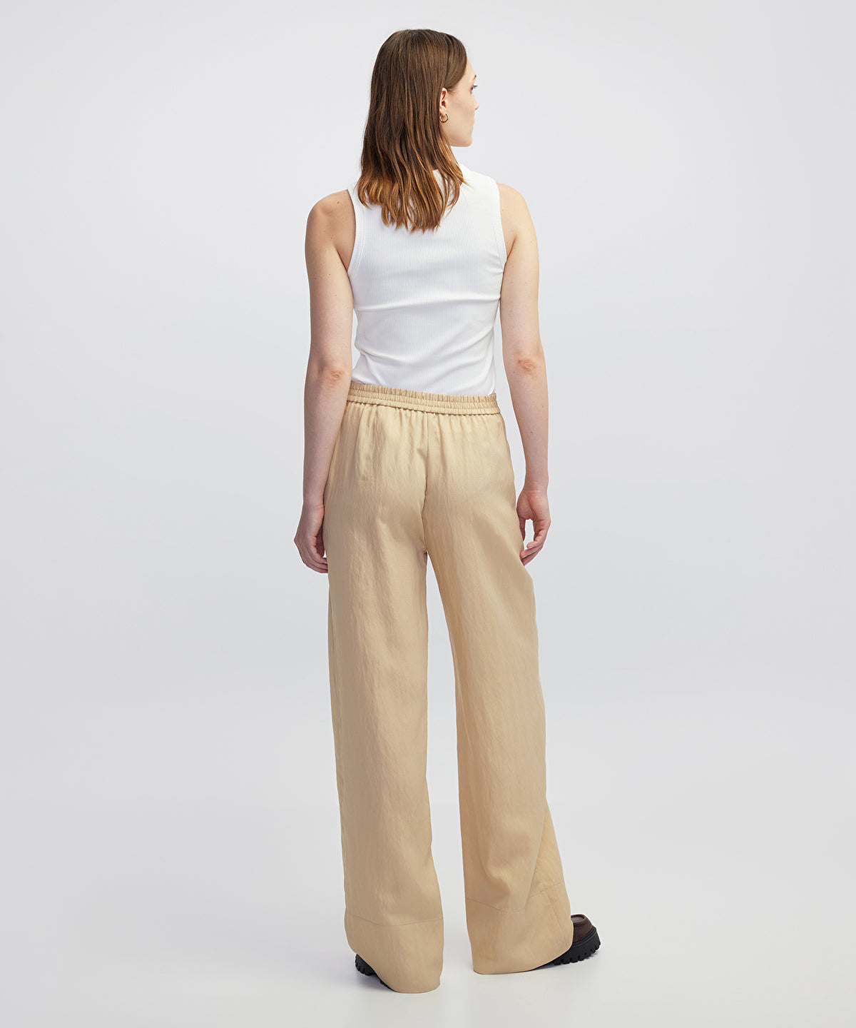 Zoomed Embellished Trousers