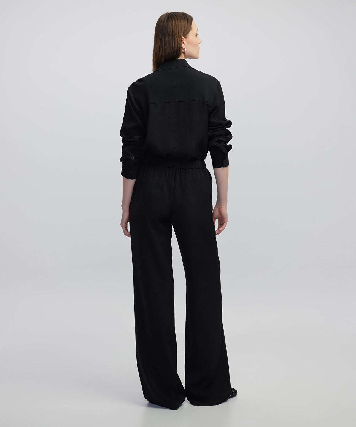 Zoomed Elastic Waist Trousers