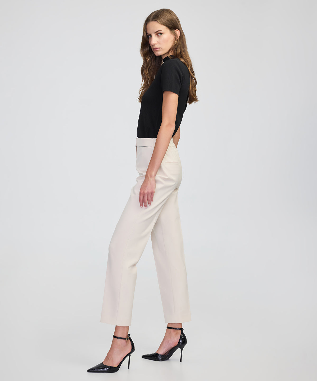 Zoomed Contrast-Piping Cigarette Trousers