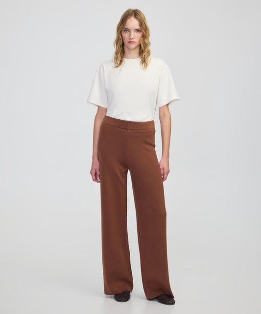 Wide-Leg Knit Trousers with Elastic Waist